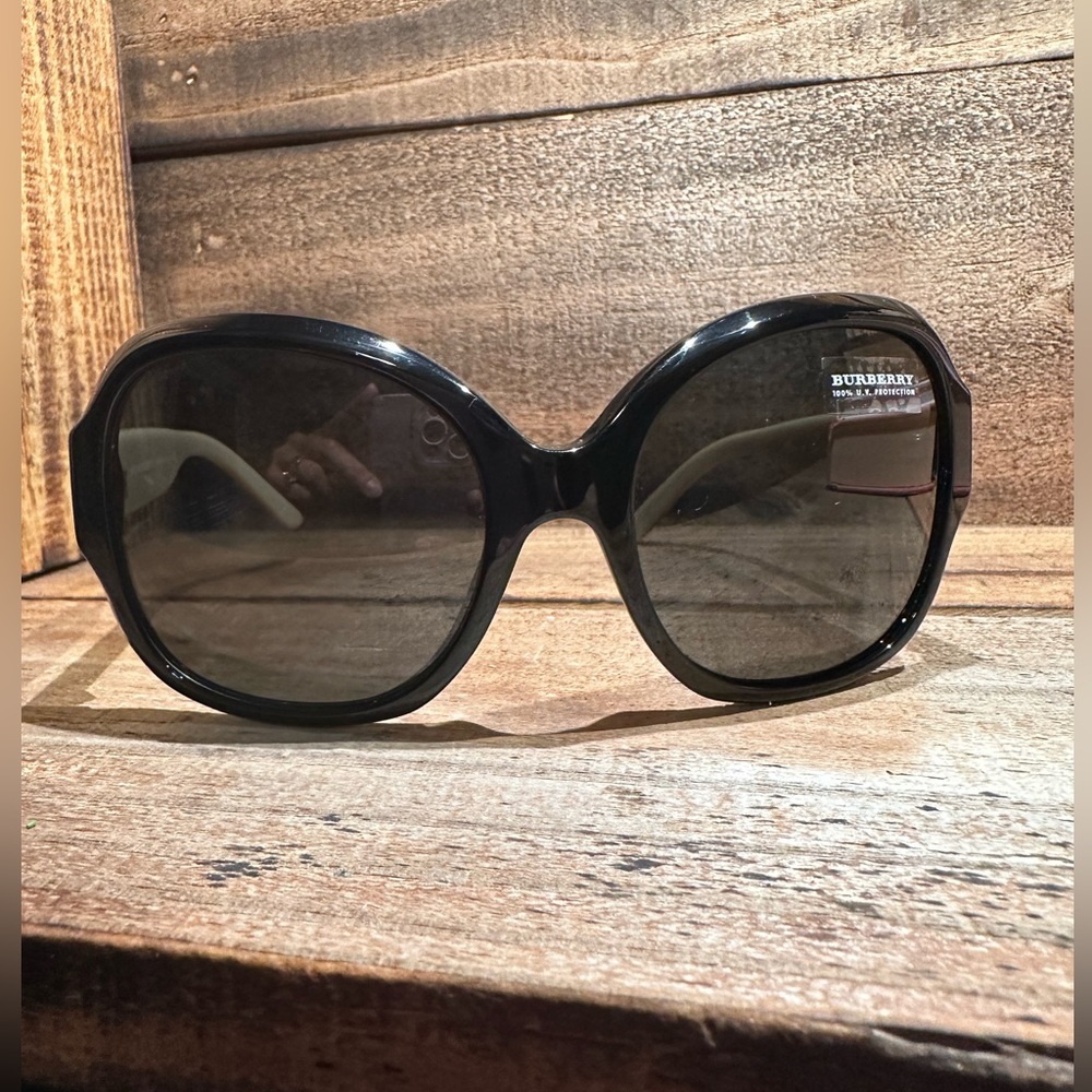 Burberry sunglasses, new, authentic, never worn.